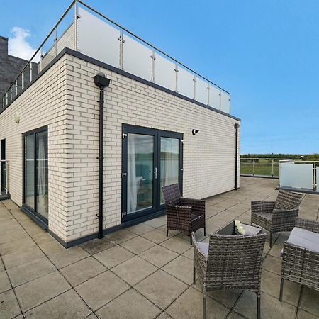 Modern Apartments With Free Parking Near Heathrow Colnbrook Ngoại thất bức ảnh