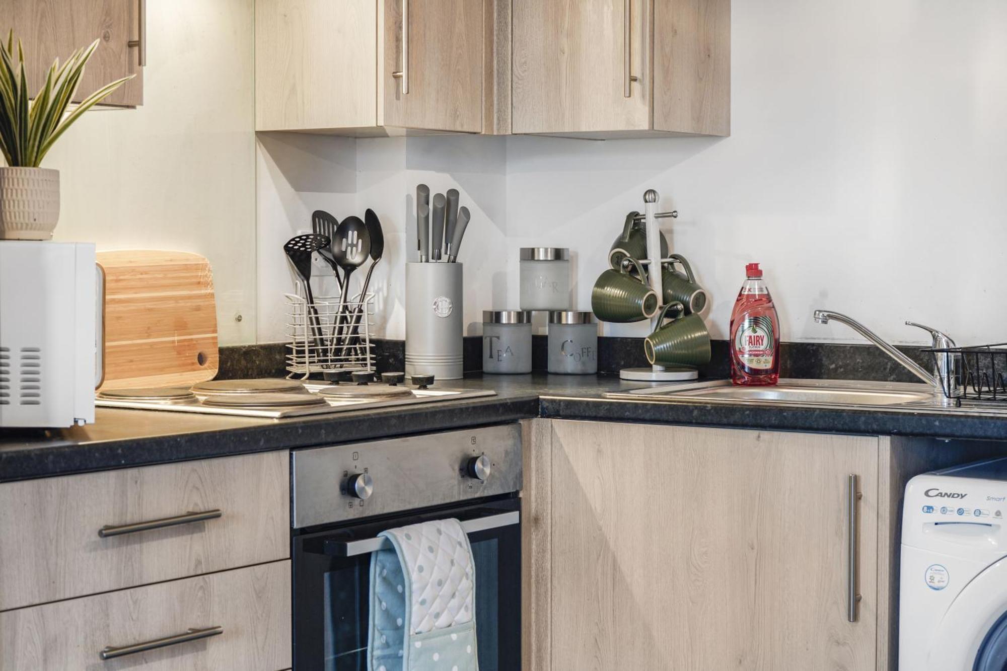 Modern Apartments With Free Parking Near Heathrow Colnbrook Ngoại thất bức ảnh
